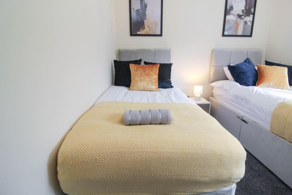 Modern 3 Bed, Contractors Welcome, Bradford *