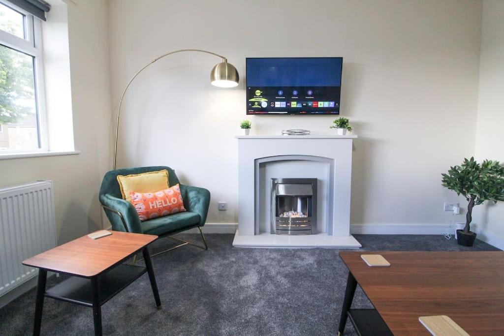 Modern 3 Bed, Contractors Welcome, Bradford * Bradford (West Yorkshire)